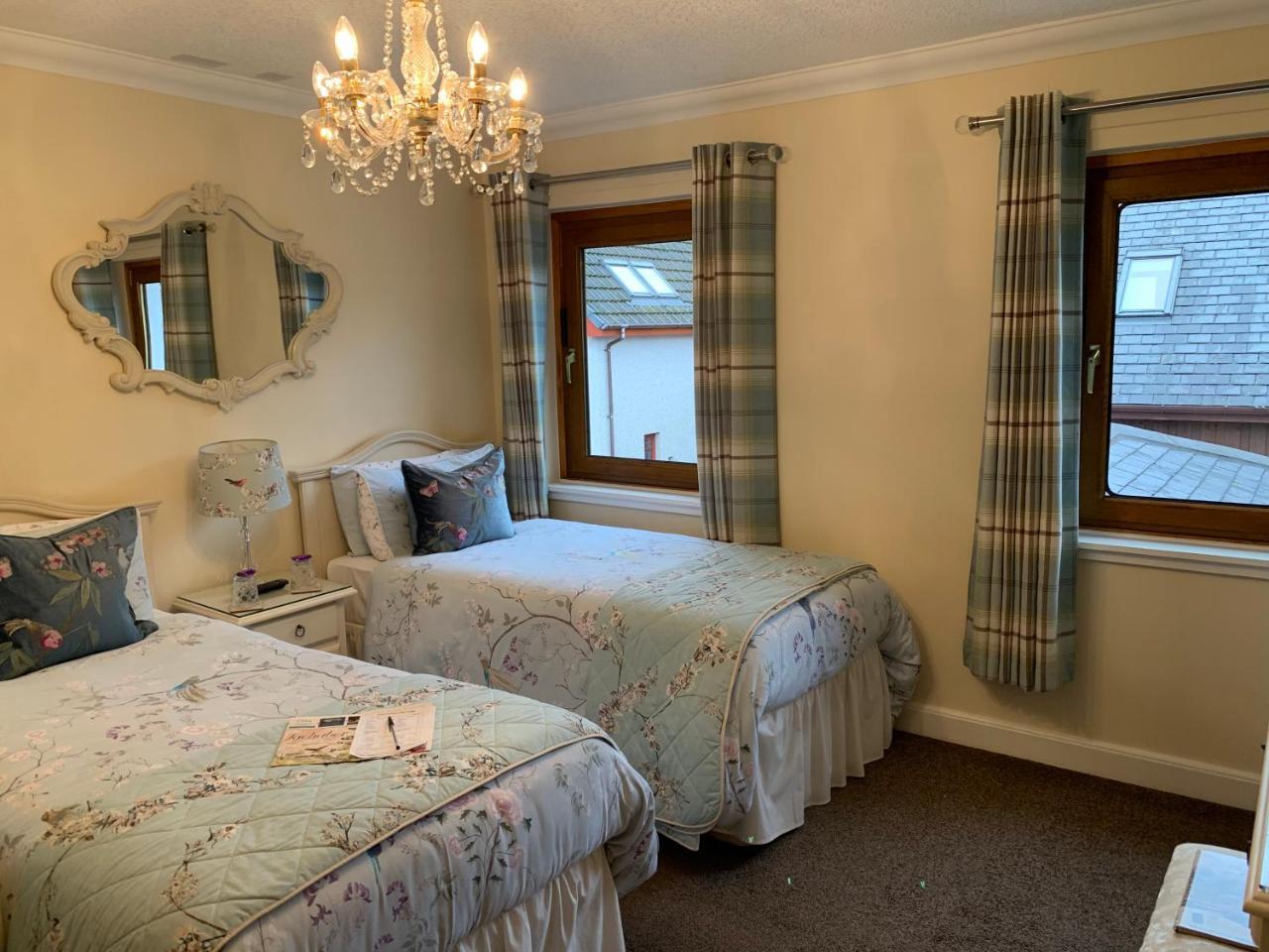 Westcourt Bed & Breakfast Fort William Eksteriør billede